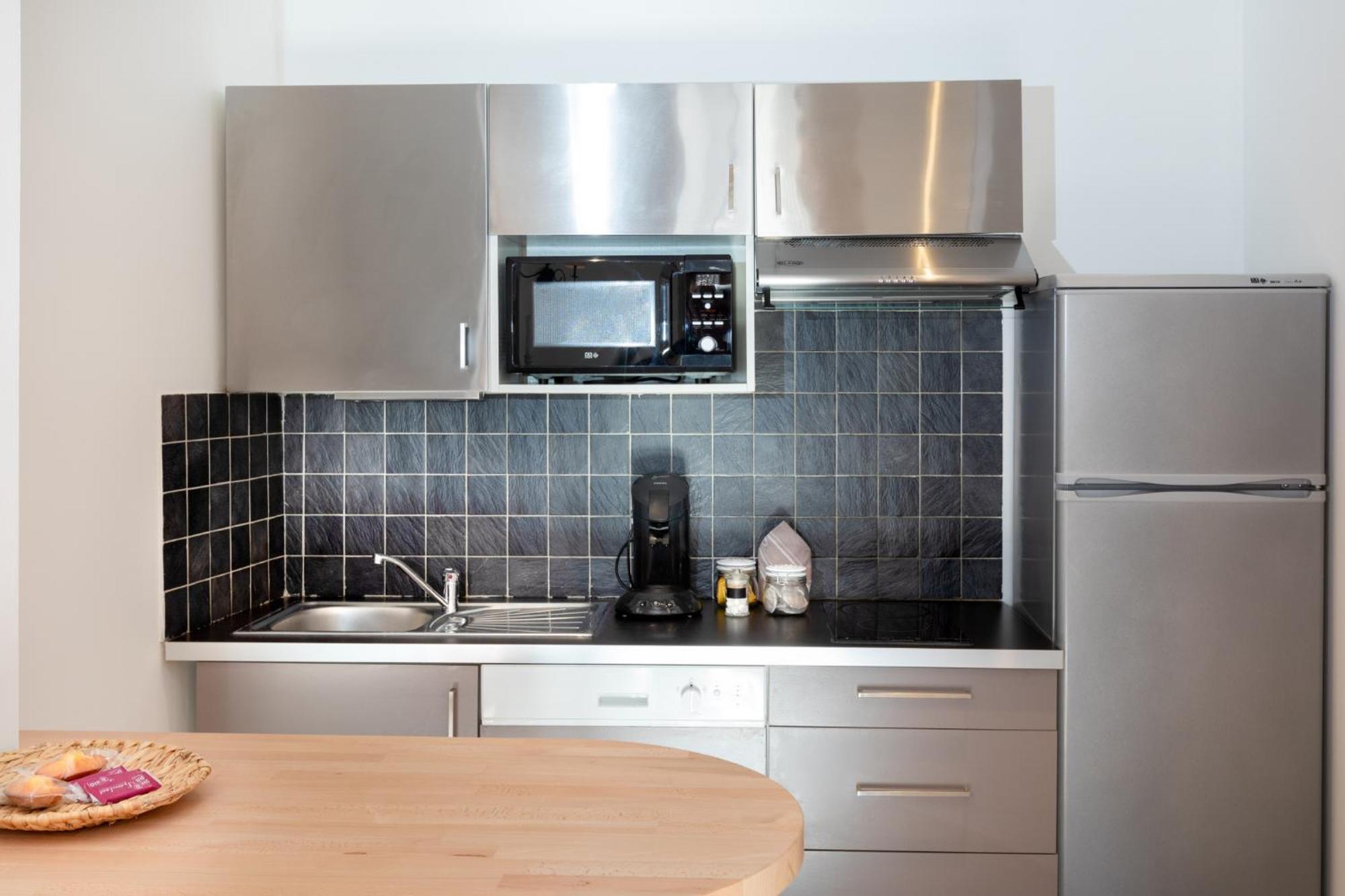 เล เคล่ เดอ ลา ซิตี้ Apartment การ์กาซอน ภายนอก รูปภาพ
