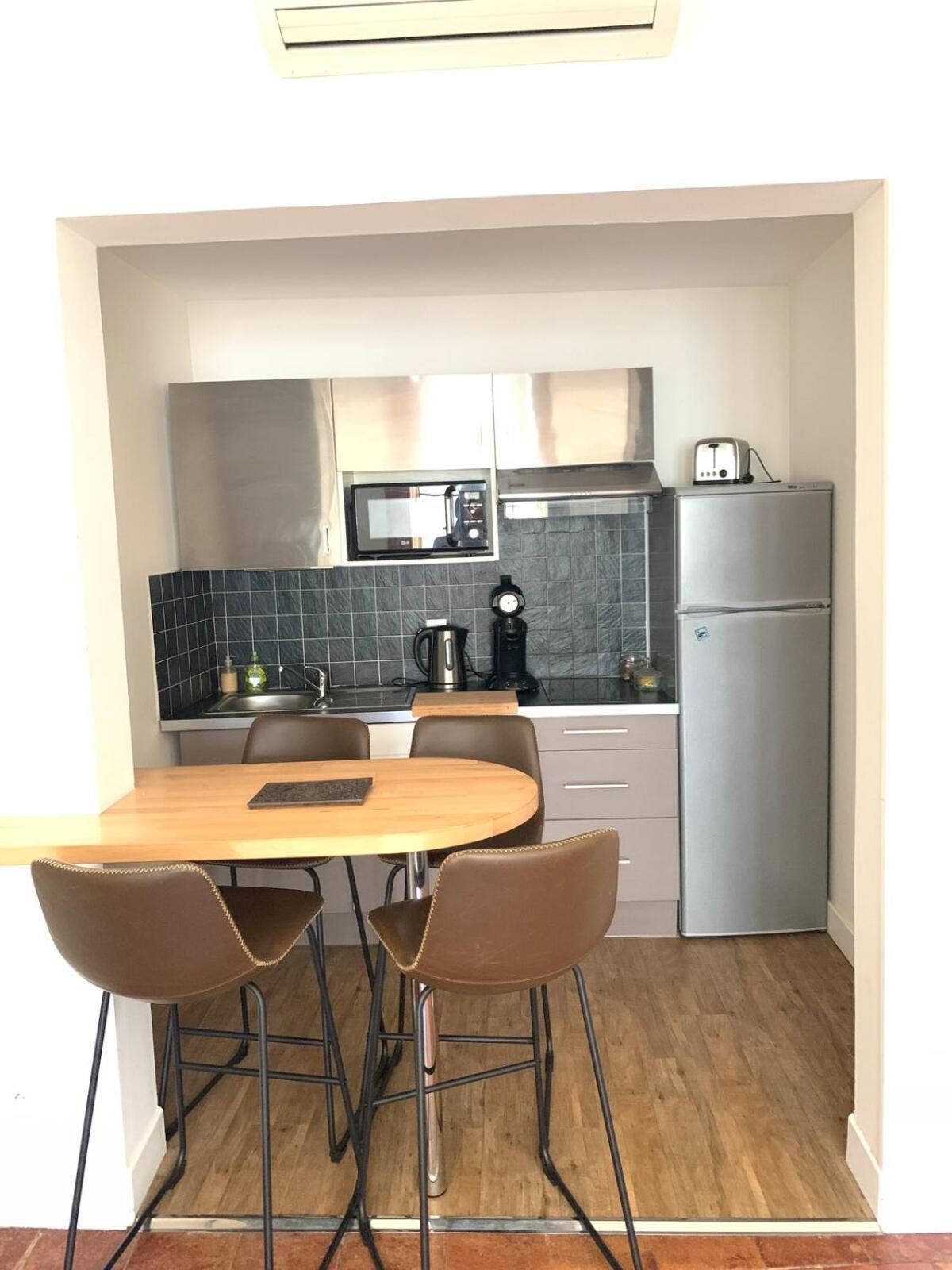 เล เคล่ เดอ ลา ซิตี้ Apartment การ์กาซอน ภายนอก รูปภาพ